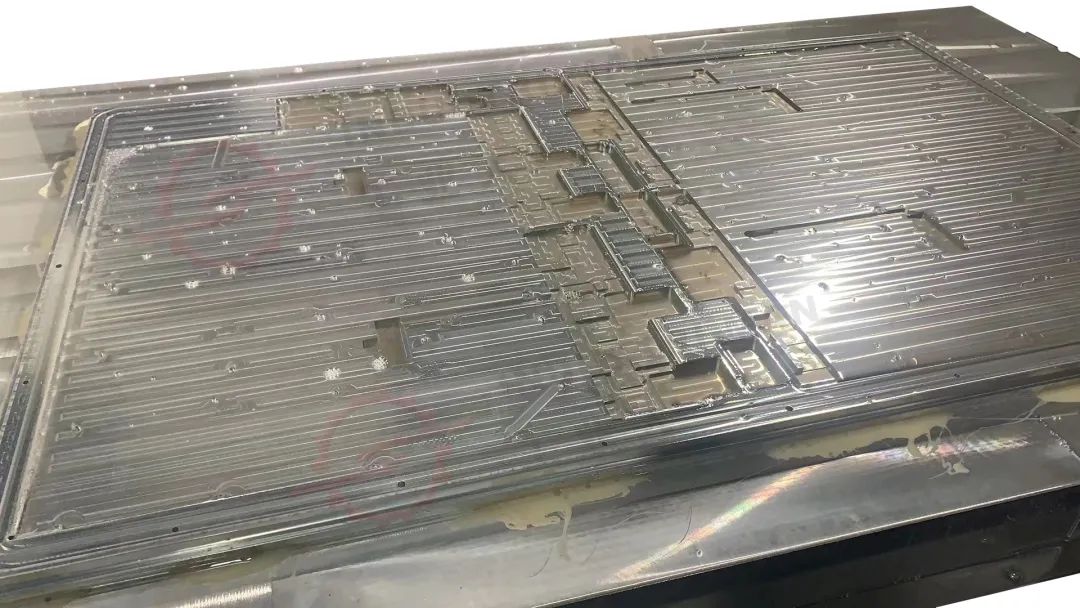 電池包殼體鋁合金液壓成型，助力新能源汽車穩(wěn)步大發(fā)展(圖7)