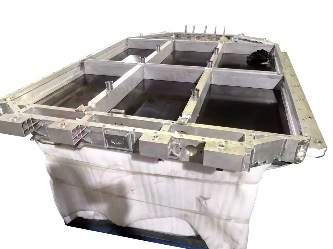 電池包殼體鋁合金液壓成型，助力新能源汽車穩(wěn)步大發(fā)展(圖10)